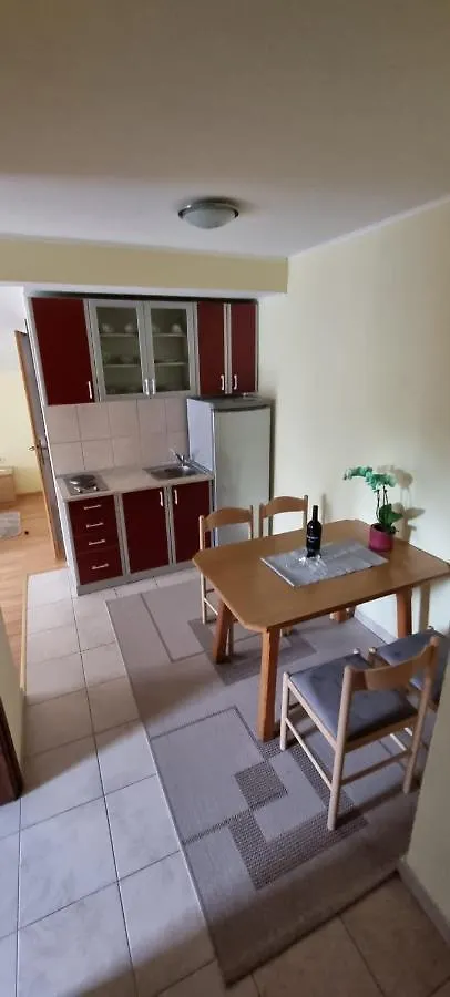Apartmani Italo 比奥格勒·纳·莫鲁 公寓